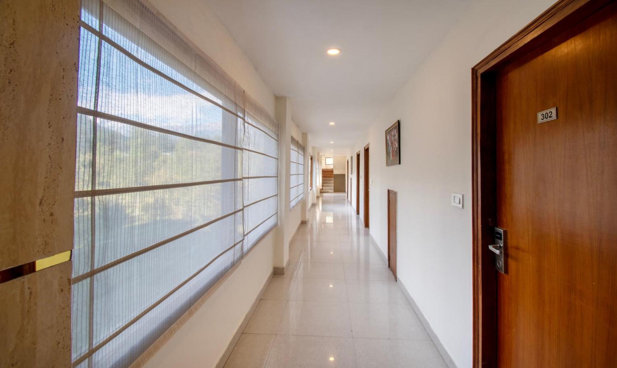 Ambika Residency, Near Hidimba Devi Temple Hotel Manali  Exterior photo
